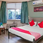 Oyo 6429 Hotel Pearl