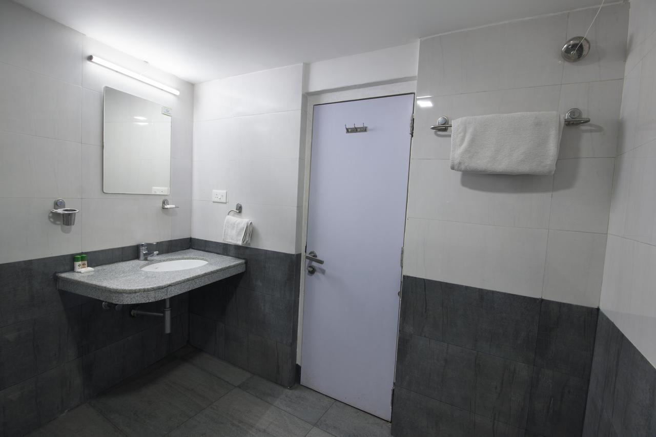 Hotel Oyo 6429 Pearl 3*